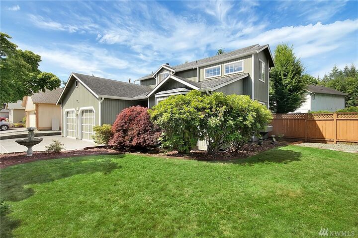 Property Photo: 30401 Kummer Ave WA 98010