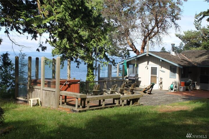 Property Photo: 4655 West Side Rd WA 98250