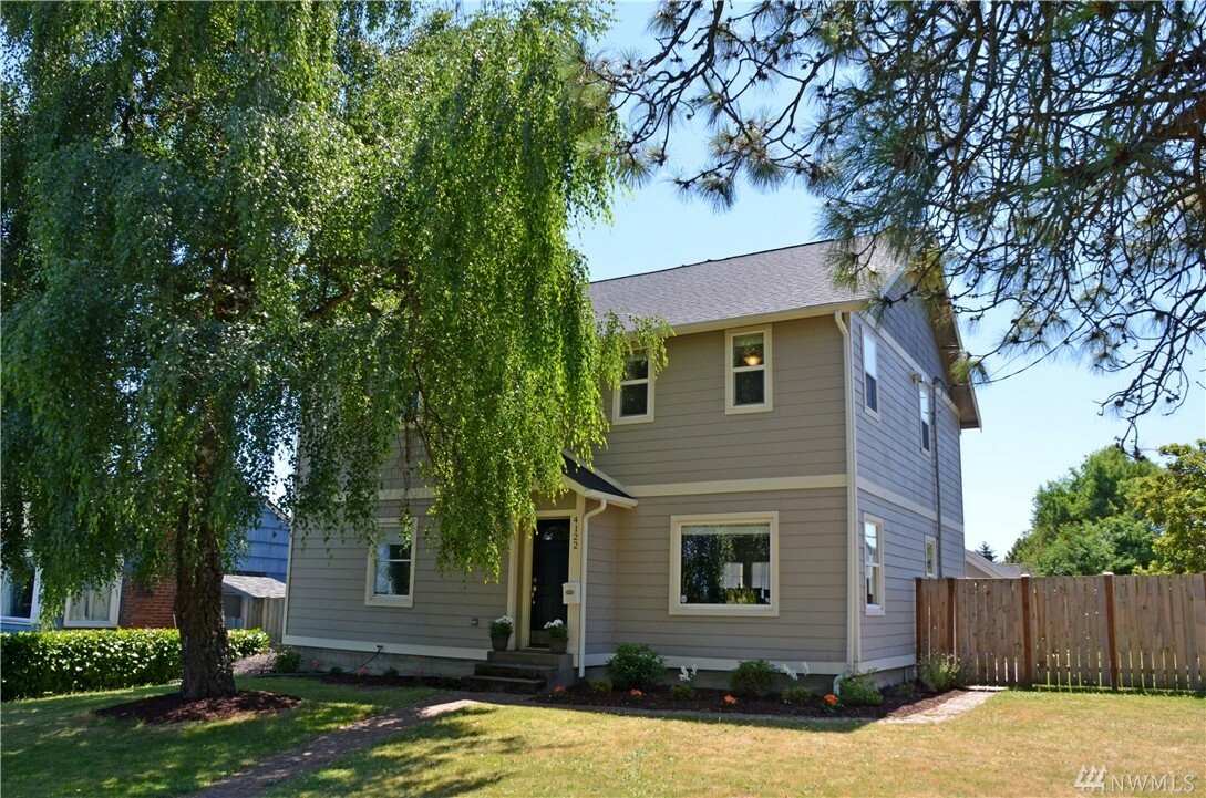 Property Photo: 4122 N 15th St WA 98406