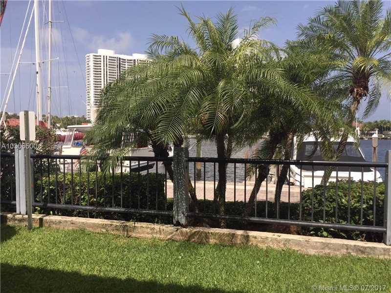 Property Photo: 3549 Magellan Cr 411 FL 33180