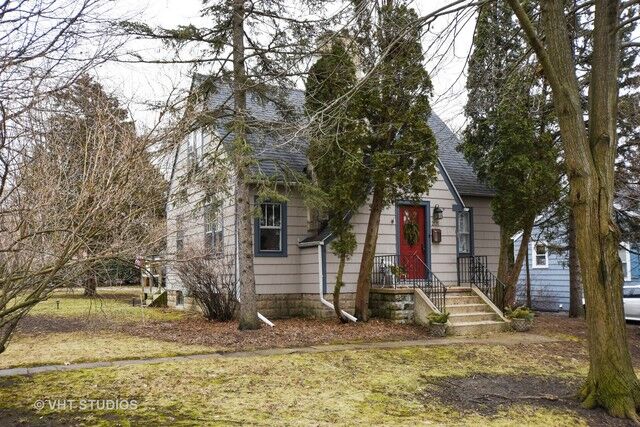 201 George Street  Barrington IL 60010 photo