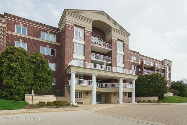 Property Photo: 7021 Touhy Avenue 208 IL 60714