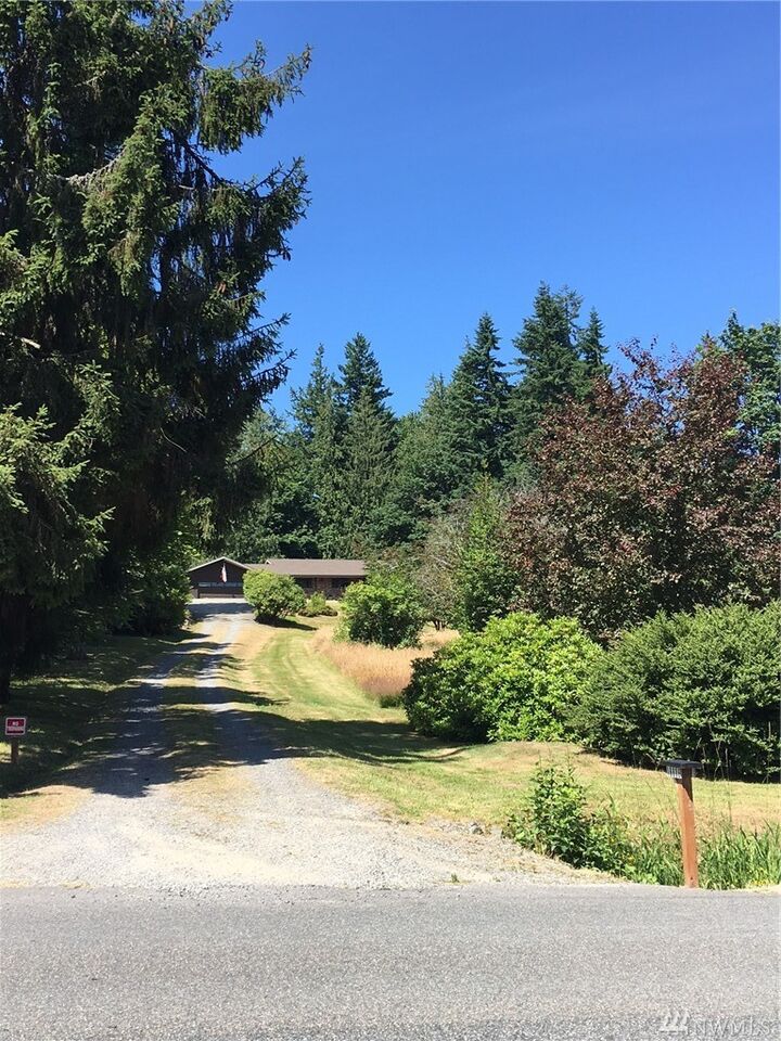 Property Photo: 16606 11th Avenue NE WA 98223