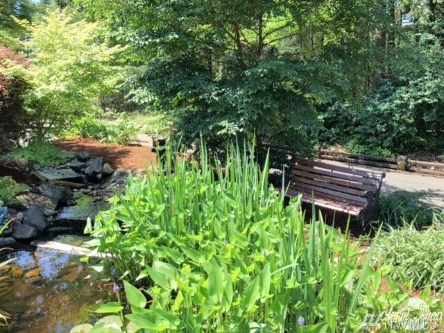 Property Photo: 20706 SE 281st St WA 98042