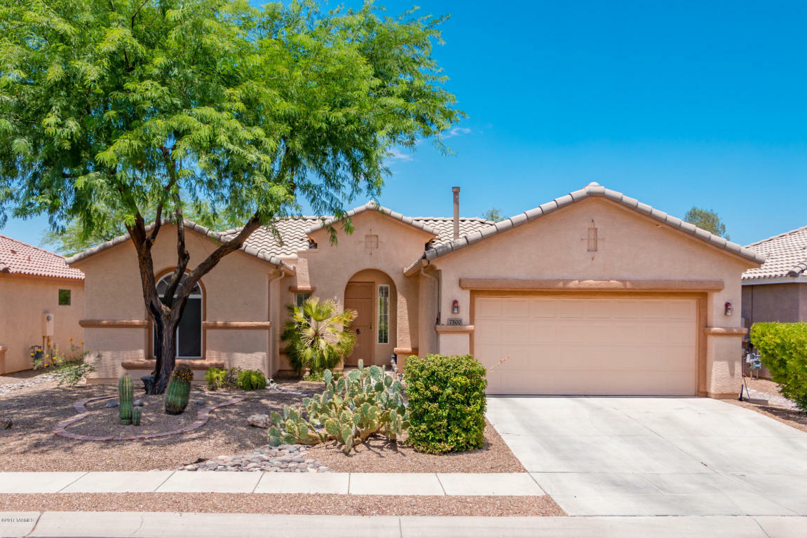 Property Photo:  7500 W Suncatcher Drive  AZ 85743 