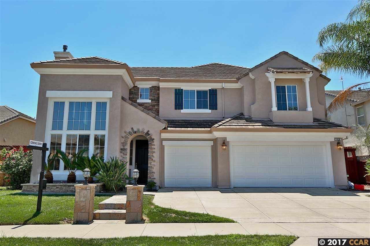Property Photo: 1018 Chamomile Ln CA 94513