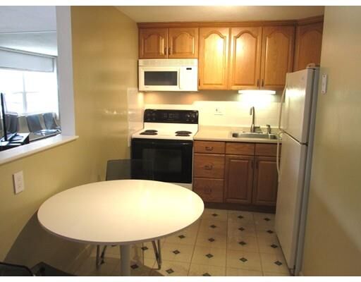 Property Photo: 100 Washington Park 9 MA 01810