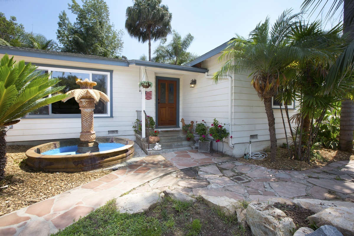 Property Photo:  1259 Lexington Drive  CA 92084 