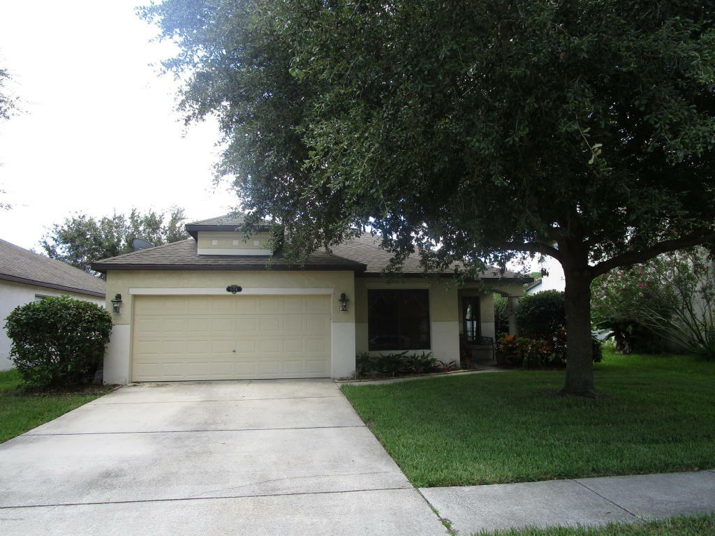 Property Photo:  551 Loxley Court  FL 32780 