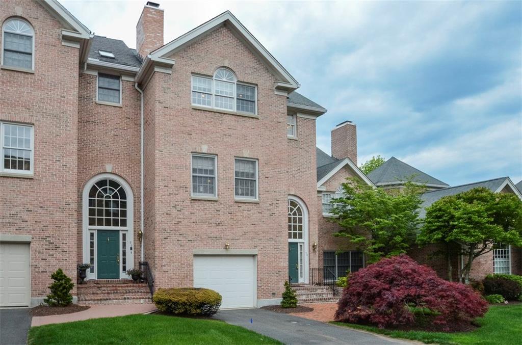 Property Photo: 30 Governors Row 30 CT 06117