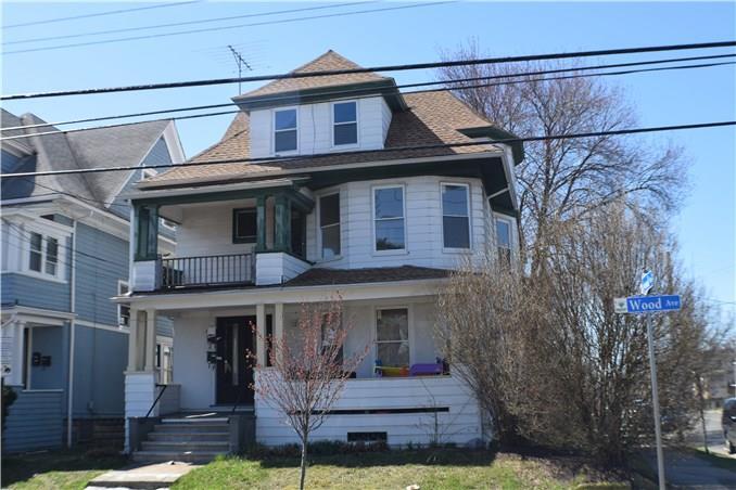 Property Photo: 533 Wood Avenue 2 CT 06604