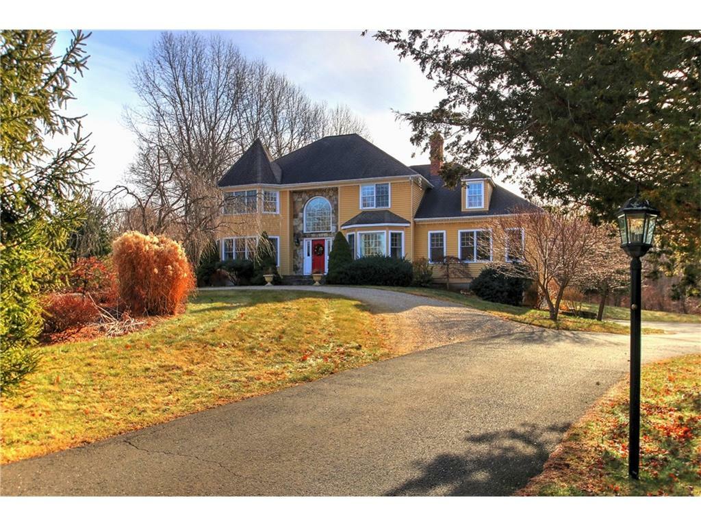 Property Photo:  105 North Street  CT 06612 