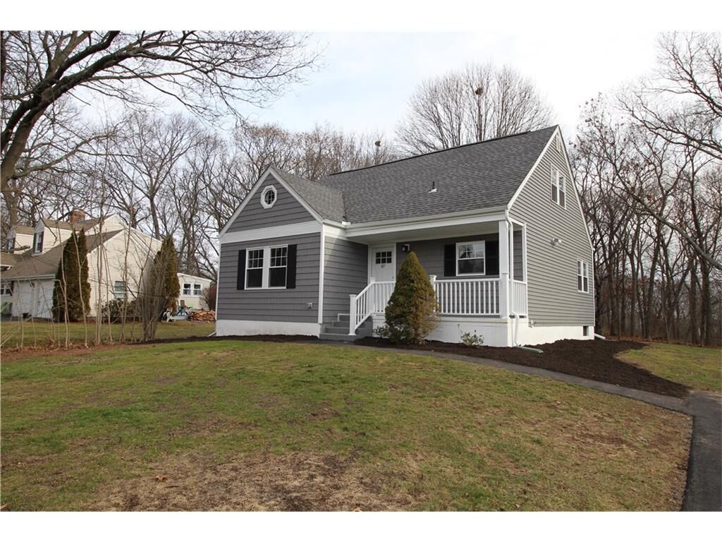 Property Photo:  87 Richmond Avenue  CT 06516 