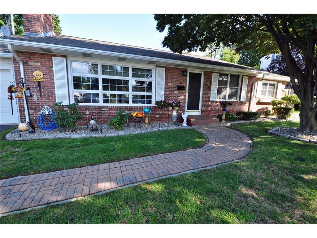Property Photo:  20 Mathewson Avenue  CT 06082 