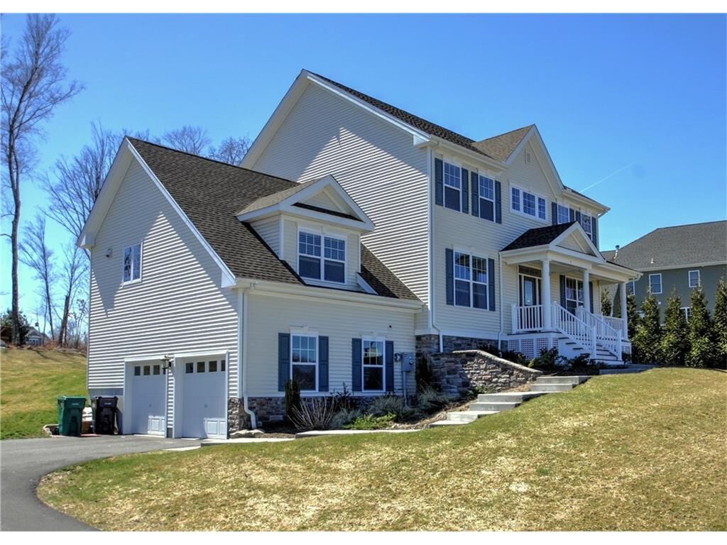 Property Photo:  3 Fox Run Lane  CT 06483 