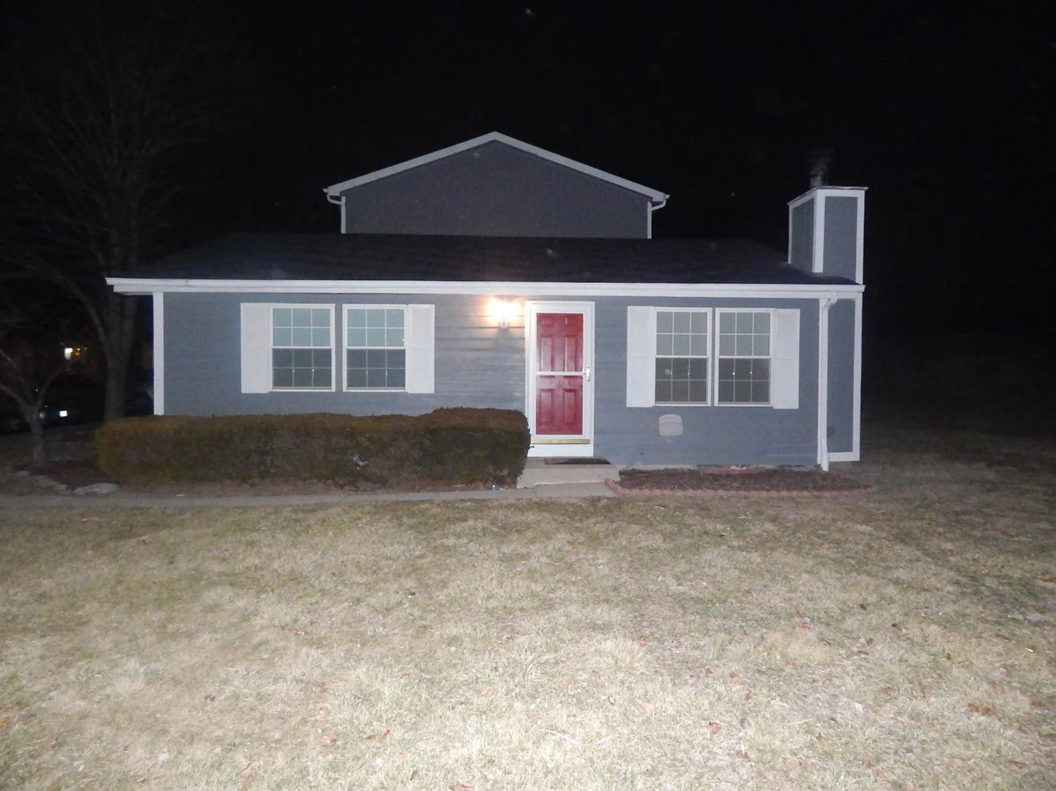 Property Photo: 2 Bassett Place OH 45014