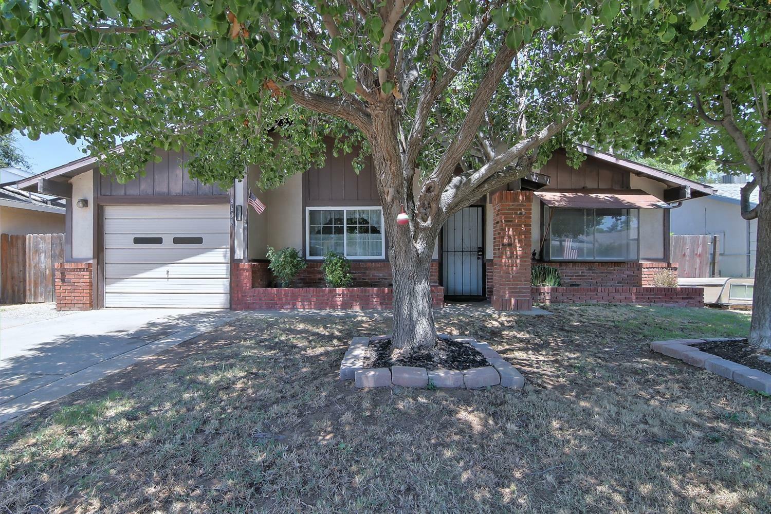 Property Photo:  8639 Kiwi Cir  CA 95624 