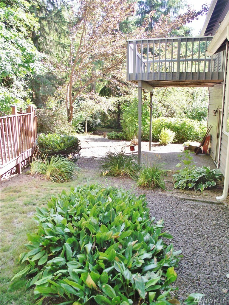 Property Photo:  12615 182nd Dr SE  WA 98290 