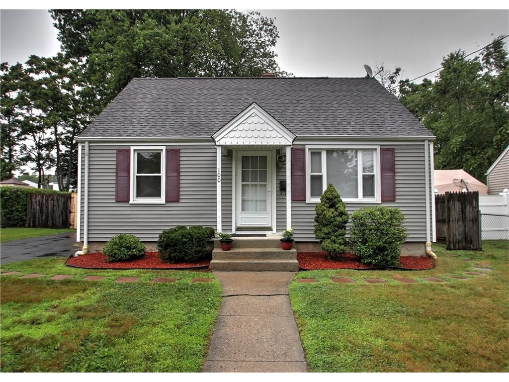 Property Photo:  100 Claudia Drive  CT 06614 