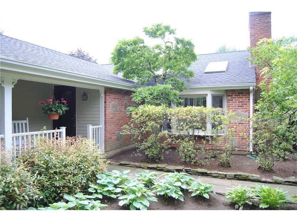 Property Photo: 5 Riverside Road CT 06070