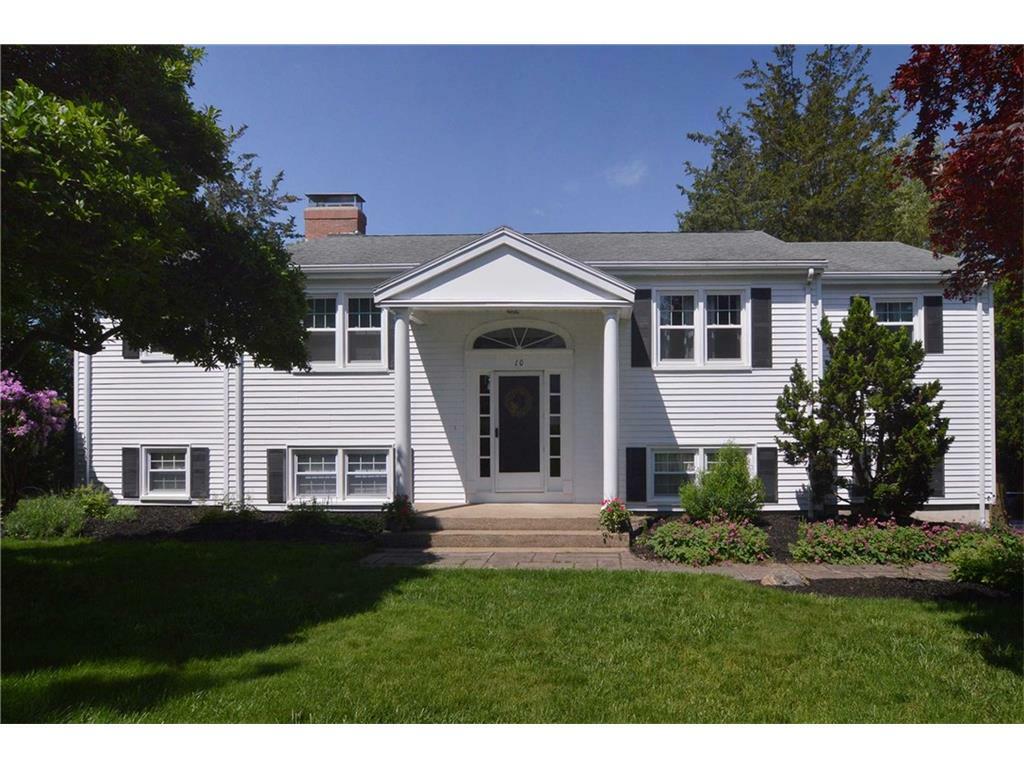 Property Photo:  10 Quinley Way  CT 06385 