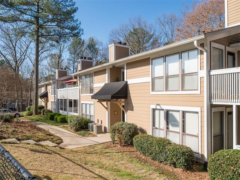 Property Photo: 1216 Summit North Drive 1216 30324