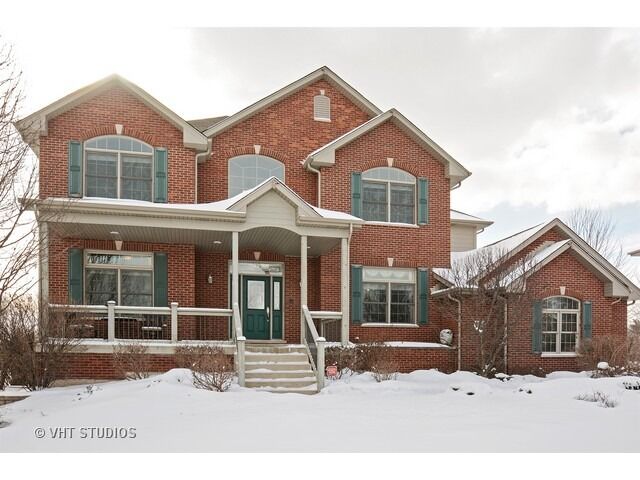 Property Photo: 3308 Avondale Court IL 60451