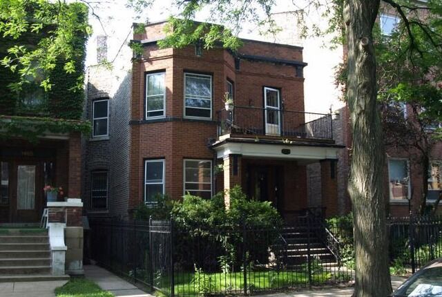 Property Photo: 1501 W Hollywood Avenue 1 IL 60660