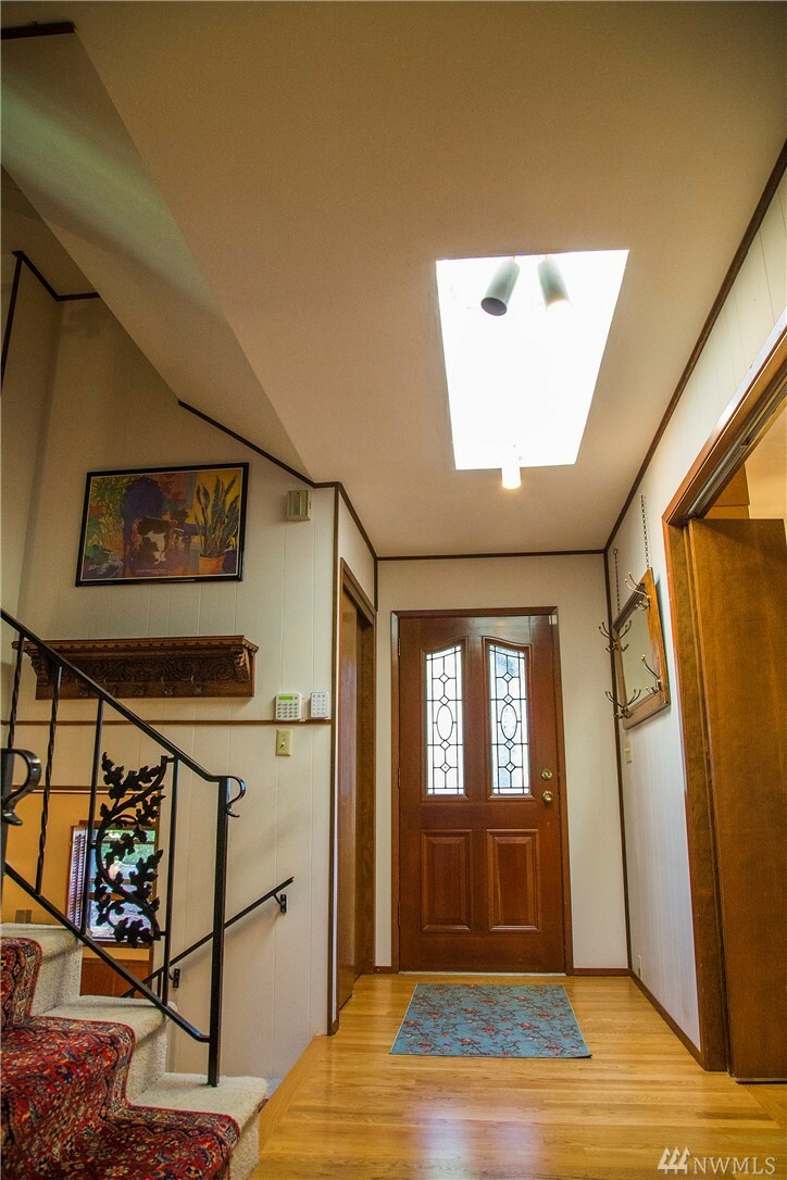 Property Photo: 3022 Country Club Lp NW WA 98502