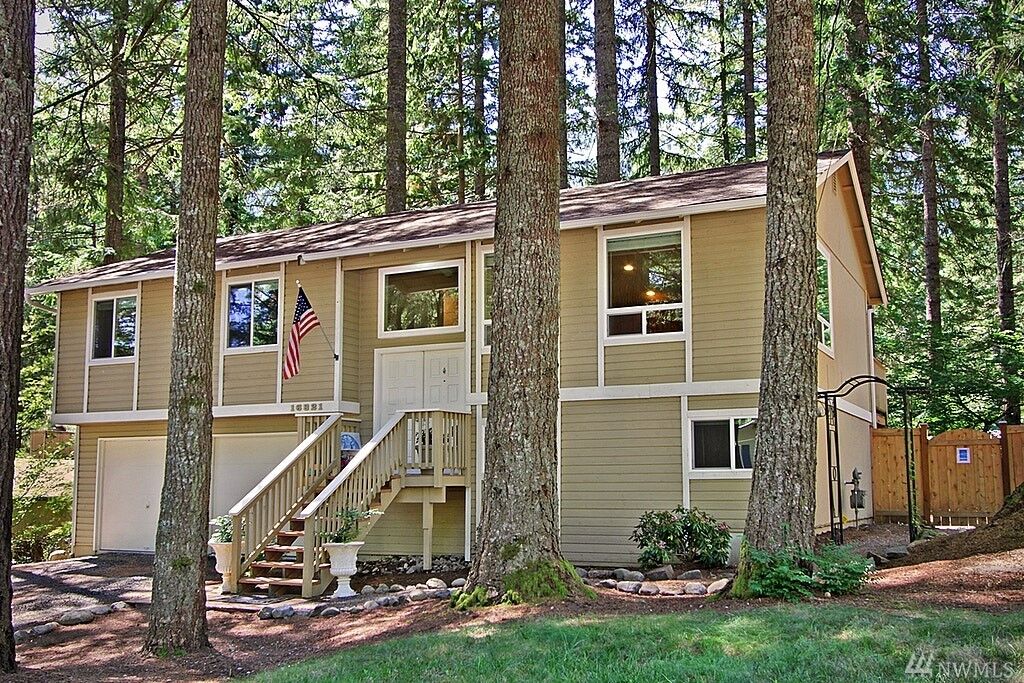 Property Photo:  16821 426th Place SE  WA 98045 