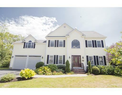 Property Photo:  4 Grapevine Way  MA 02053 