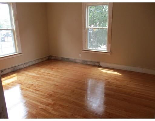 Property Photo: 49 Johnson St 2F MA 01902