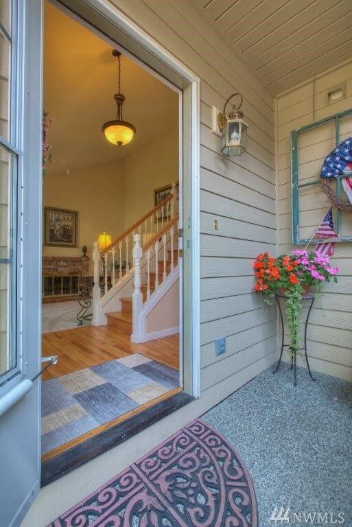 Property Photo: 13827 SE 237th Place WA 98042