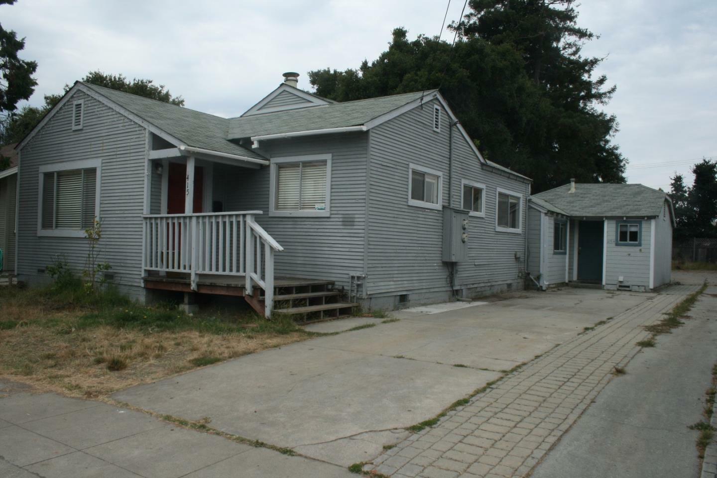 Property Photo:  415 Windsor Street  CA 95062 