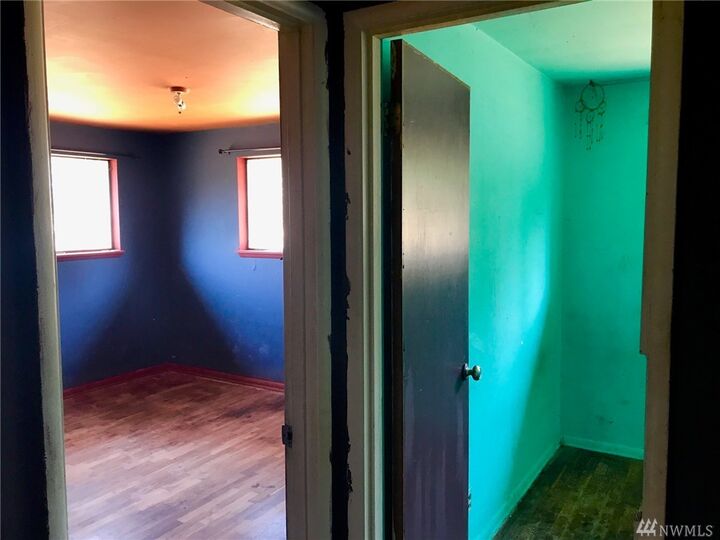 Property Photo:  509 SW 104th St  WA 98146 