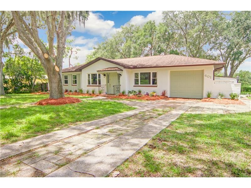 Property Photo: 401 N Palm Avenue FL 34737