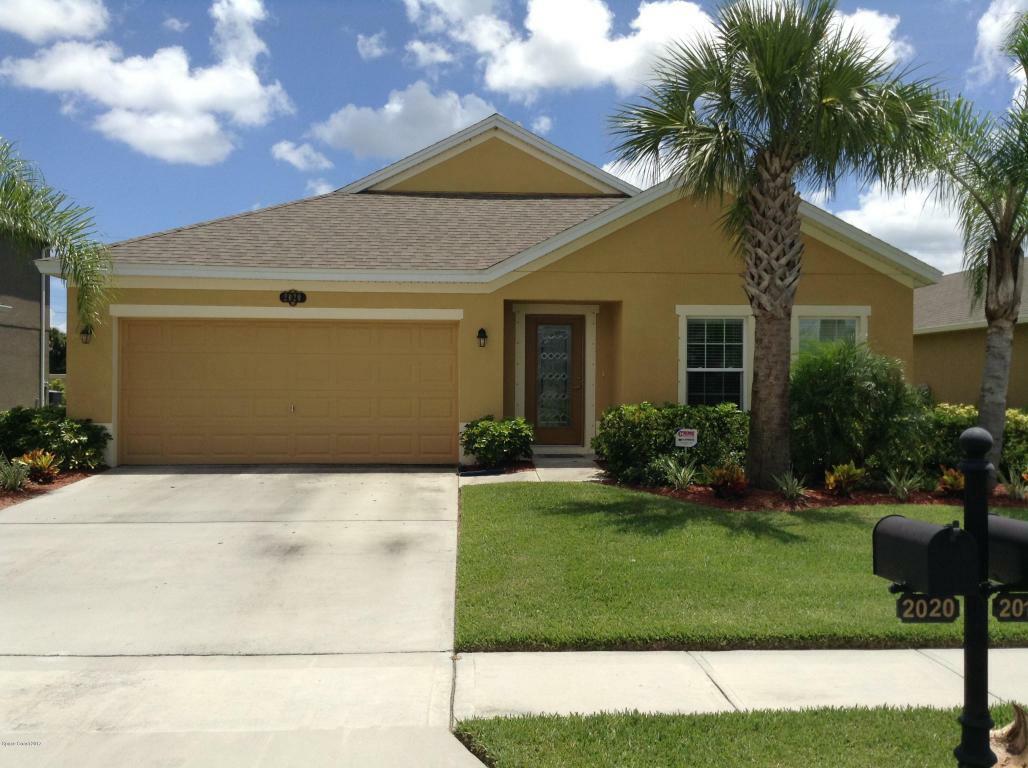 Property Photo:  2020 Snapdragon Drive NW  FL 32907 