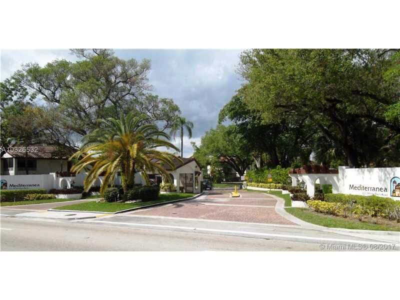 Property Photo: 343 Ives Dairy Rd 343-10 FL 33179