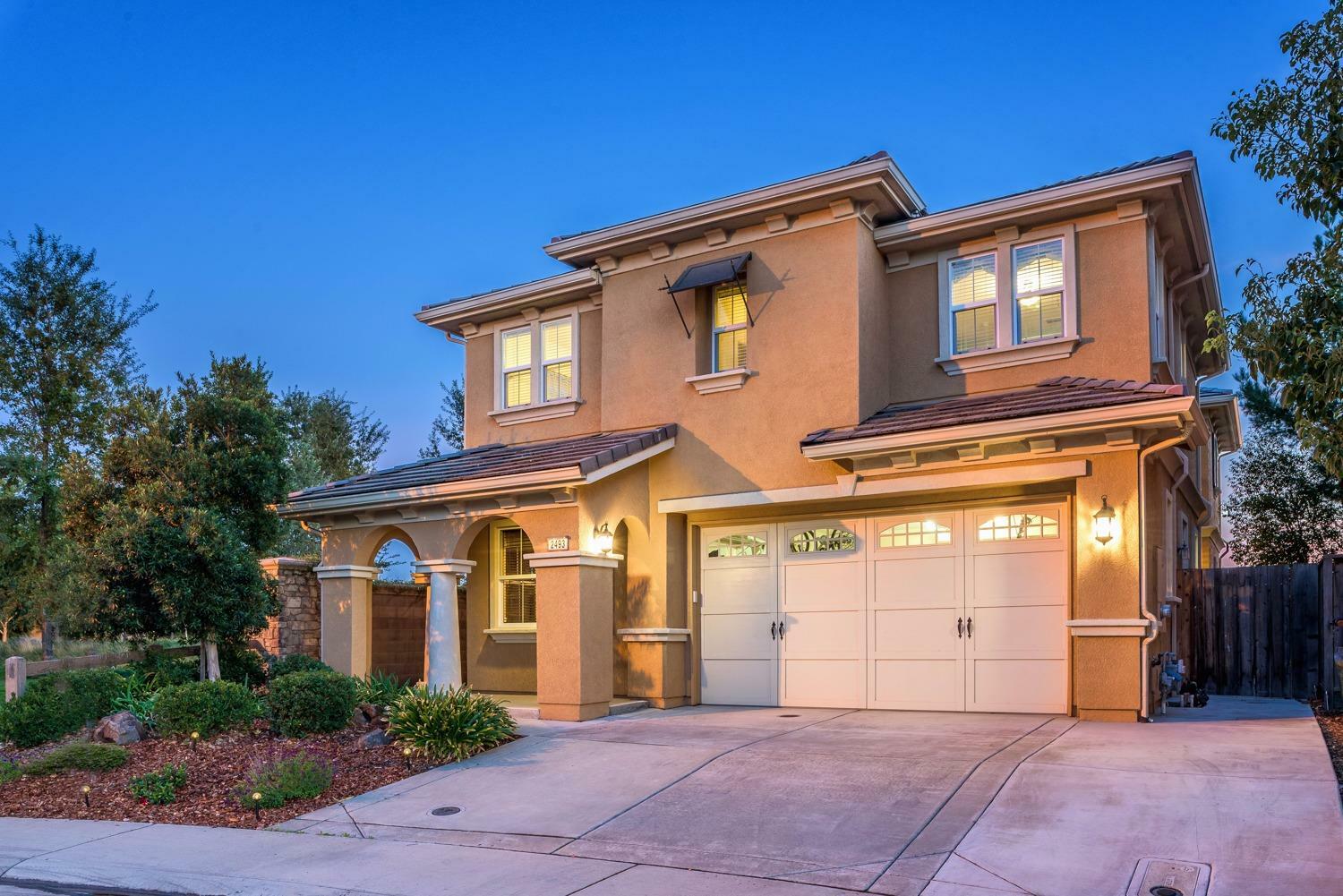 Property Photo: 2493 Kinsella Way CA 95747