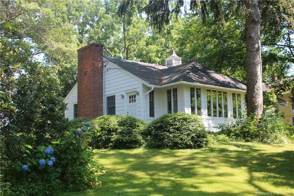 Property Photo: 149 Hillspoint Road CT 06880