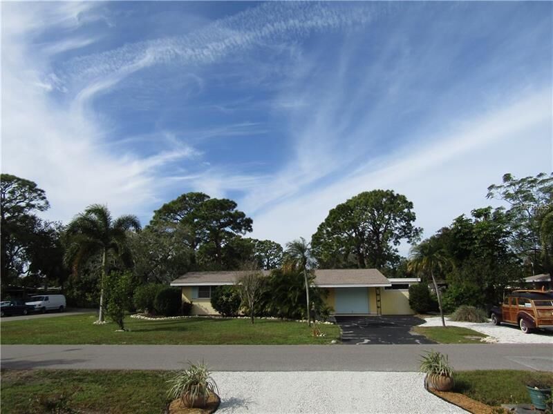 Property Photo:  436 Beach Park Boulevard  FL 34285 