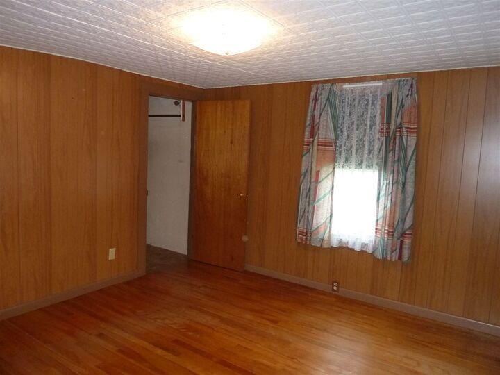 Property Photo: 77 Vine Street NH 03060