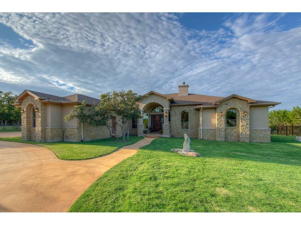 Property Photo: 108 Oak Bend TX 78611