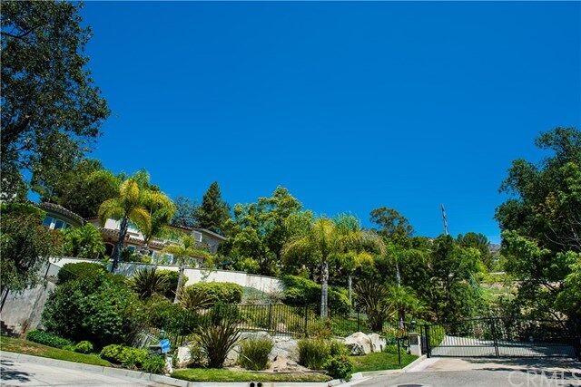 Property Photo:  5337 Mountain Meadow Lane  CA 91011 