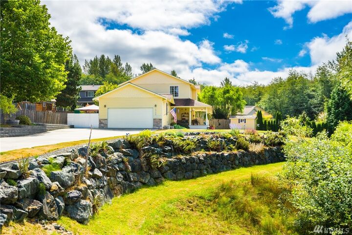 Property Photo:  3720 E Broadway  WA 98274 