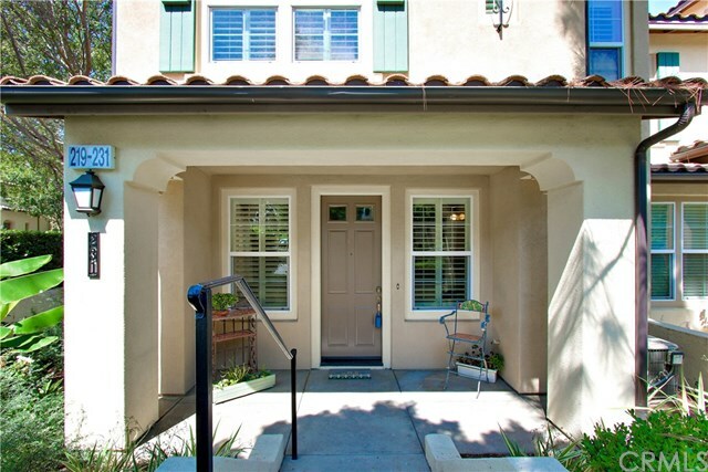 Property Photo:  231 Dewdrop  CA 92603 