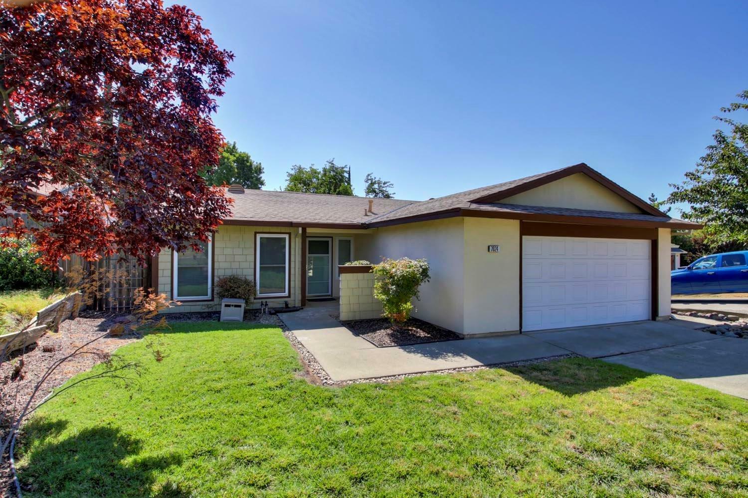 Property Photo:  7024 Roca Way  CA 95842 