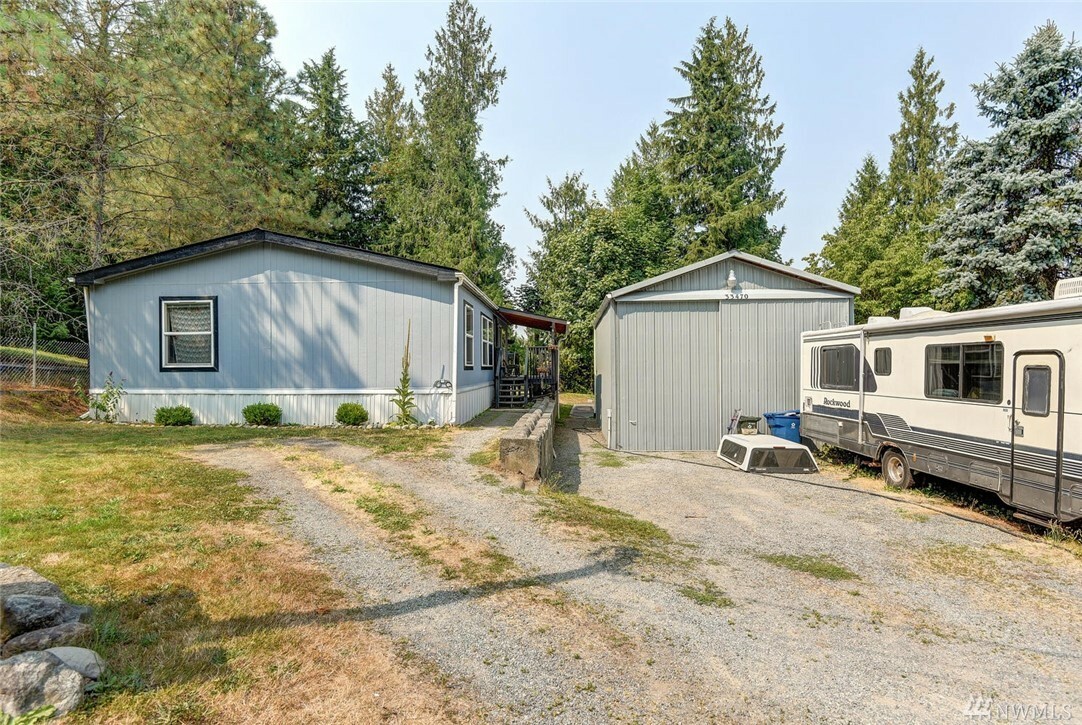 Property Photo:  33470 SE 50th Ct  WA 98024 