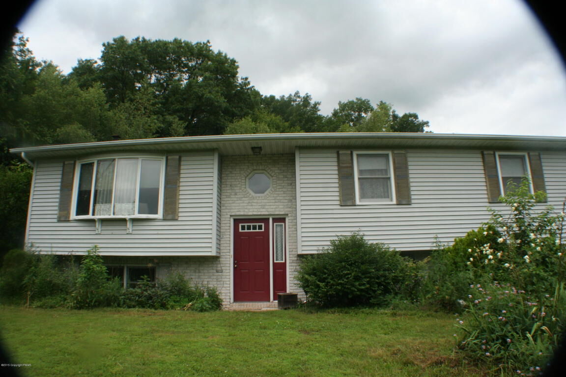 Property Photo: 119 Lawrence Dr PA 18330