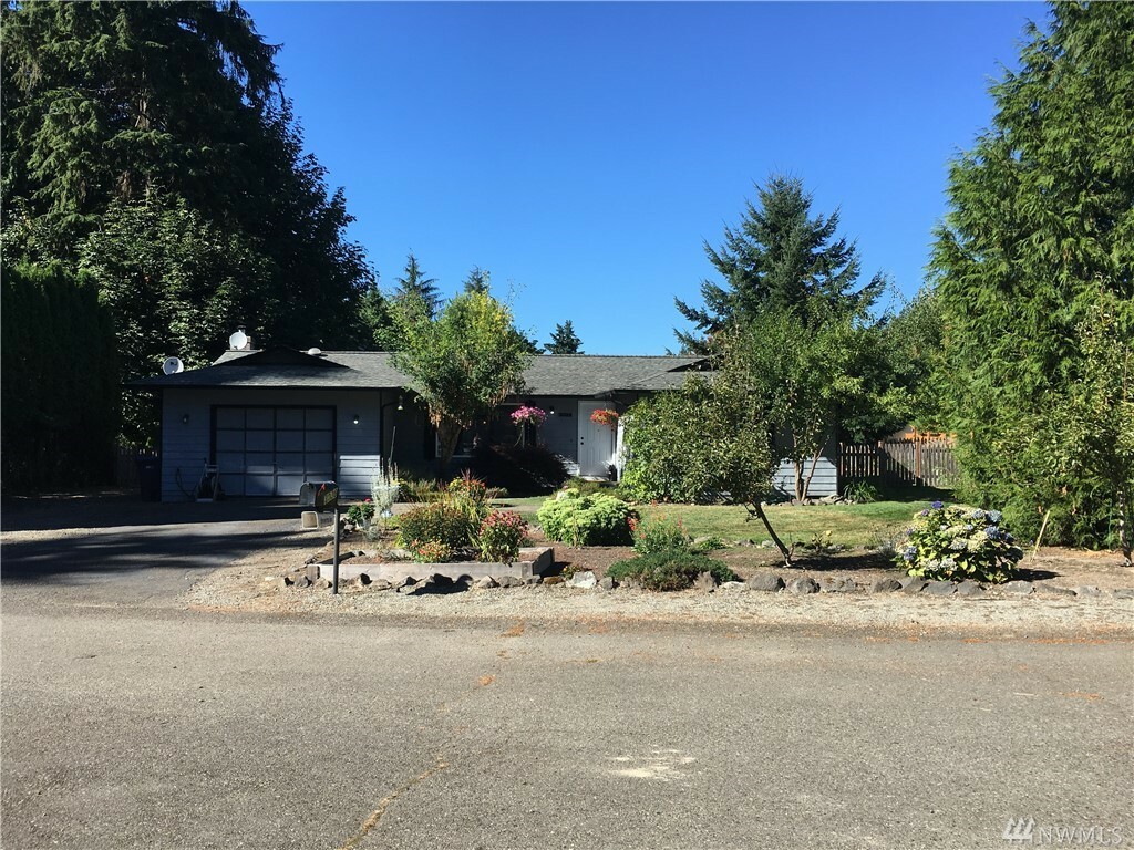 Property Photo:  3038 NE Arta Ct  WA 98311 